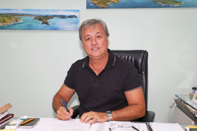 Lei de autoria do Prefeito Alexandre Martins institui auxílio alimentação para os servidores da prefeitura de Búzios