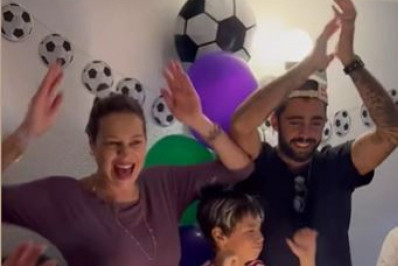Piovani e Scooby se reúnem para comemorar aniversário do filho 