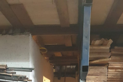 Homem é preso após fazer funcionária refém em loja na Baixada