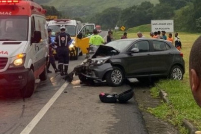 Acidente deixa duas pessoas gravemente feridas em Vassouras