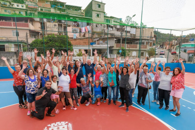 Bairro de São Pedro recebe quadra totalmente reformada