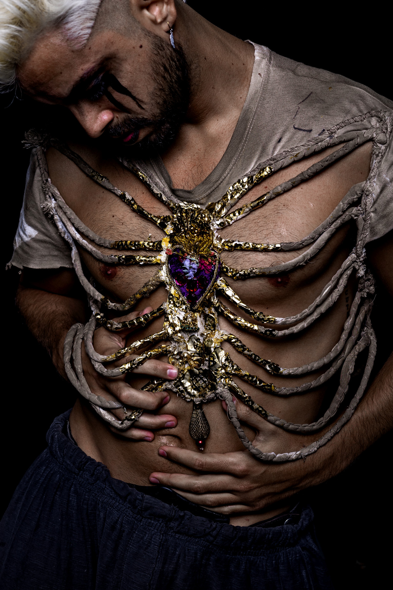 Rodrigo Simas está em cartaz no Rio com a peça 'Prazer, Hamlet' - Divulgação/Ronaldo Gutierrez