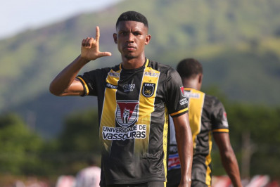 Lelê é eleito a Revelação do Campeonato Carioca 2023