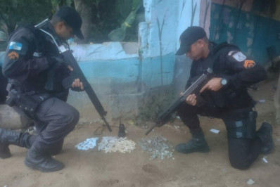 Polícia Militar prende  adolescente com  quantidade de drogas em Maricá 