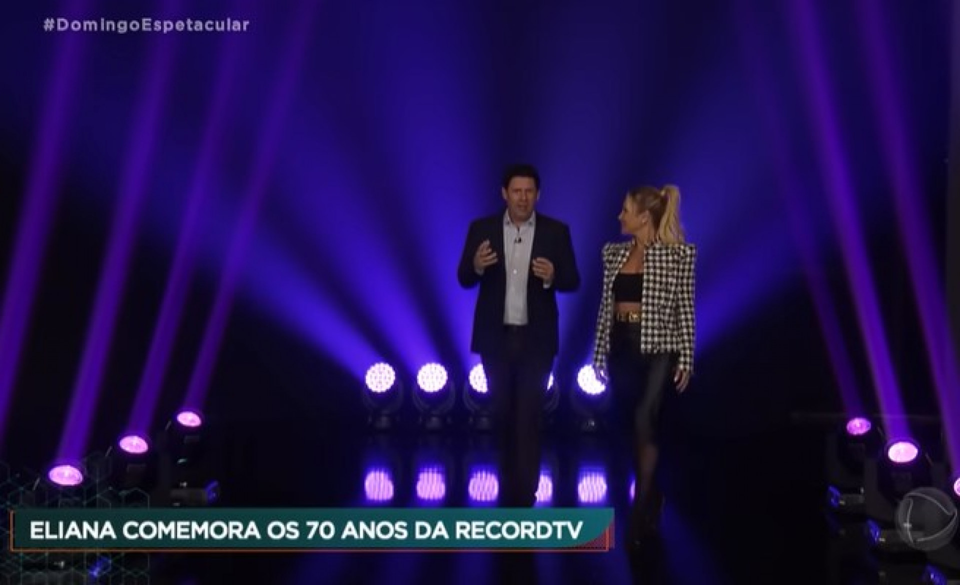 Apresentadora recebeu homenagem em emissora concorrente - Reprodução/Internet