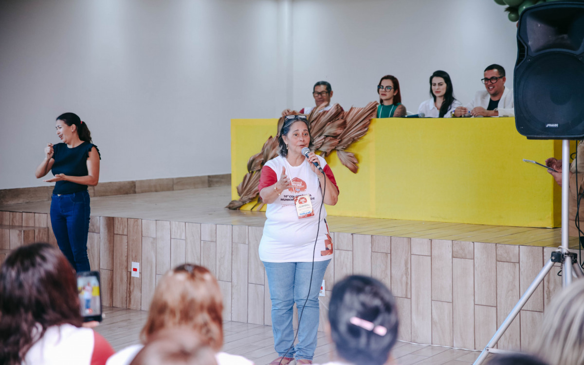 Confer&ecirc;ncia Municipal de Sa&uacute;de de Mag&eacute;