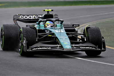 Alonso domina treino com chuva, mas prefere pista seca no GP da Austrália