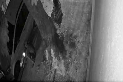 Polícia procura homem que colocou fogo em veículos em Vila Isabel