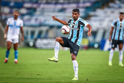 Antes de encaminhar acerto com o Fluminense, volante do Grêmio foi vetado no Vasco