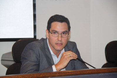 'Numa democracia, todos deveriam poder exercer sua religião'