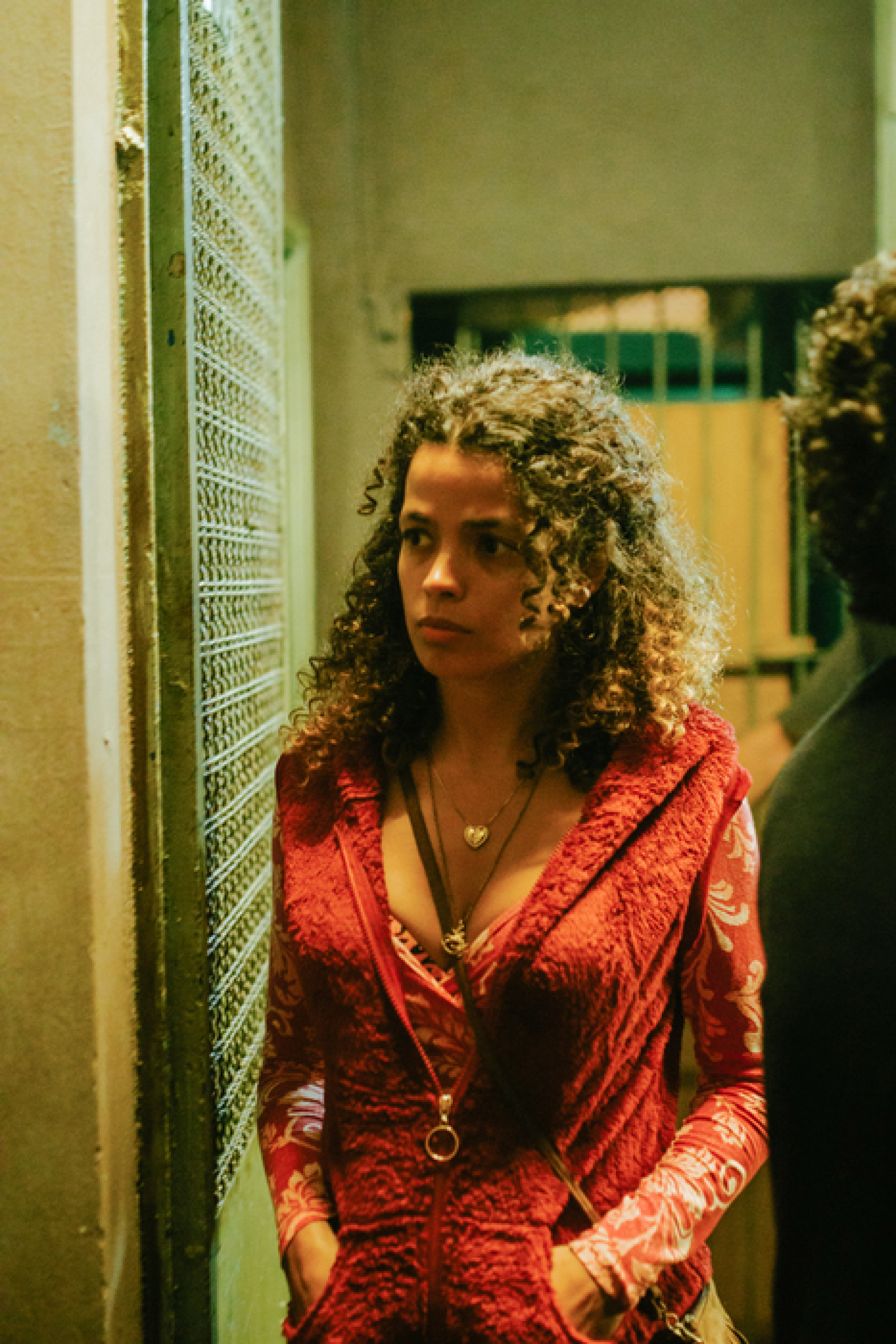 Raquel Villar interpreta Jasmin na série 'Dom' - Divulgação/Prime Video