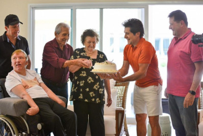 Cantor Daniel lamenta morte da mãe aos 82 anos: 'Momento difícil' 