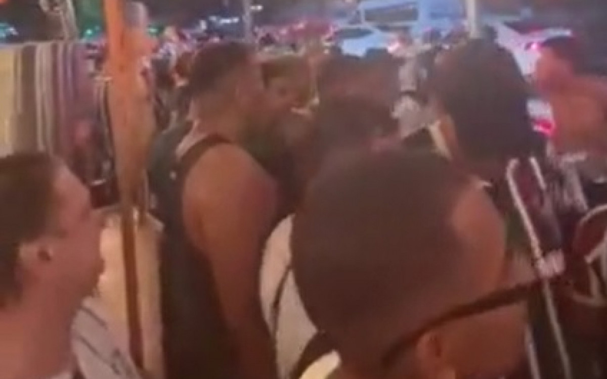 Bar estava cheio de torcedores do Fluminense no momento dos tiros