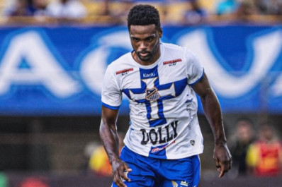 Ex-promessa do Flamengo vira algoz do Palmeiras na final do Paulista e torcedores 'tiram onda' na Web