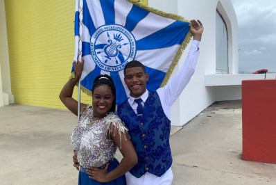 Escola de samba Acadêmicos de Niterói anuncia novo casal de mestre-sala e porta-bandeira