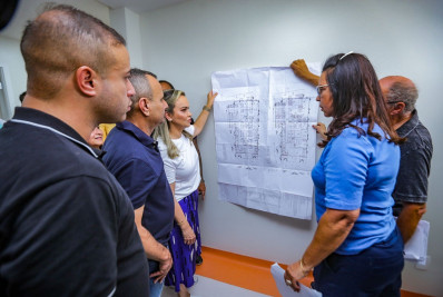 Prefeito Waguinho visita as obras do Complexo de Saúde Parque dos Ferreiras em Belford Roxo