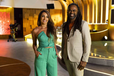 'O que está acontecendo com ela?', dizem fãs após Patrícia Poeta forçar simpatia com Manoel Soares