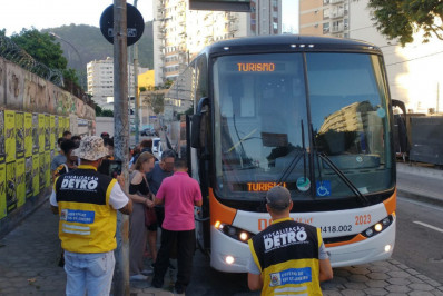 Detro-RJ aplica 421 multas durante o mês de março