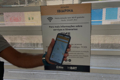 Estações do BRT terão QR Code para passageiros rastrearem ônibus