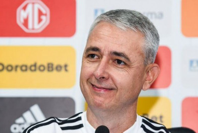 Tiago Nunes, do Botafogo, concorre a prêmio de melhor treinador do Peru