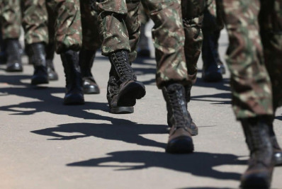 STF julga se militares e policiais podem criticar superiores