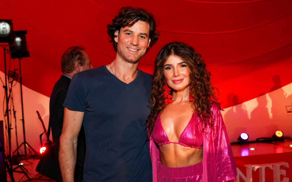 Paula Fernandes e o namorado, Rony Cecconello