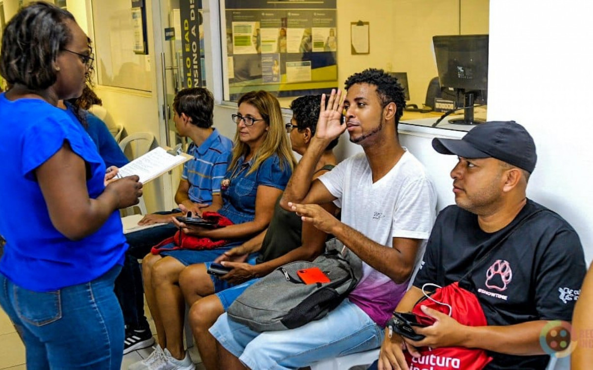 Rede Incluir realizar&aacute; Mega Feir&atilde;o de Empregos para pessoas com defici&ecirc;ncia no dia 12 de abril
