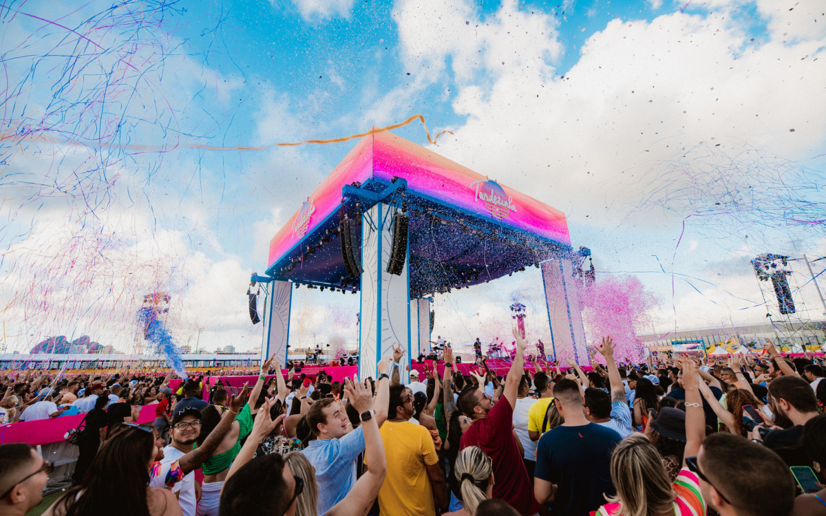 Mais de 80 mil pessoas prestigiam a 'Tardezinha'