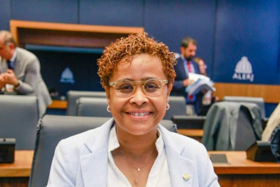 Alerj abre inscrições para o diploma Heloneida Studart de Cultura 2023