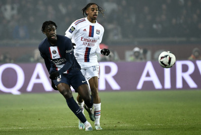 Com possível saída de Messi, PSG abre conversas para renovar contrato de joia