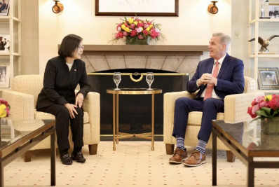 Presidente de Taiwan se reúne com líder da Câmara dos Estados Unidos