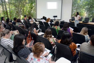 Barra Mansa capacita enfermagem a respeito do câncer de colo de útero