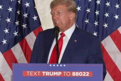 Após negar acusações, Trump diz a apoiadores que está sendo vítima de 'racismo reverso'