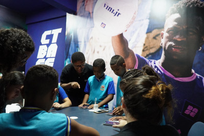Escola de São Gonçalo recebe CT Base do Instituto Vini Jr