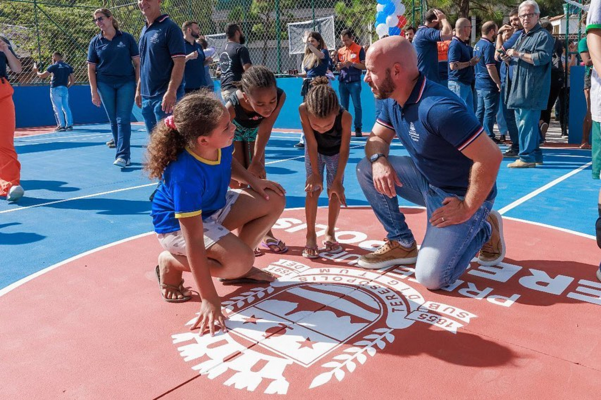 Quadra da Praça do Meudon recebeu é a quarta quadra entregue reformada para a população em 2023. - Bruno Nepomuceno