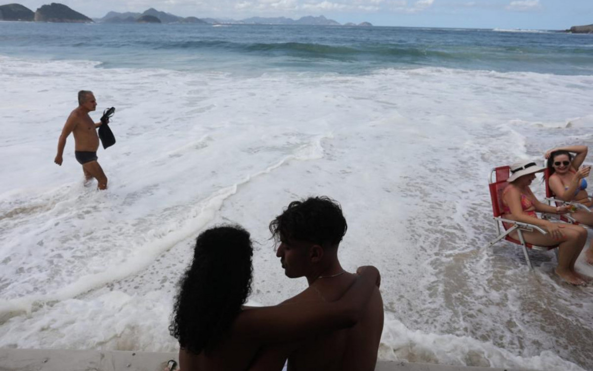 Praia de Copacabana, Zona Sul do Rio - Pedro Ivo / Agência O Dia