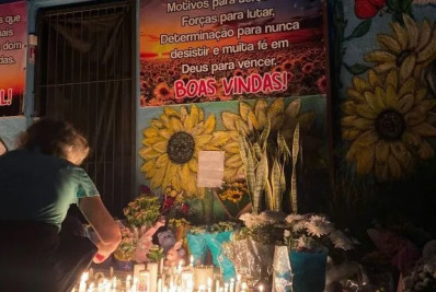 Crianças que morreram após ataque a creche são veladas em Blumenau