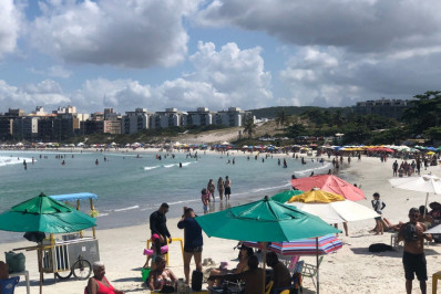 Chegada de frente fria muda o clima em Cabo Frio