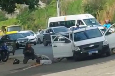 Seis homens são presos após fugirem de abordagem da PM na Zona Oeste