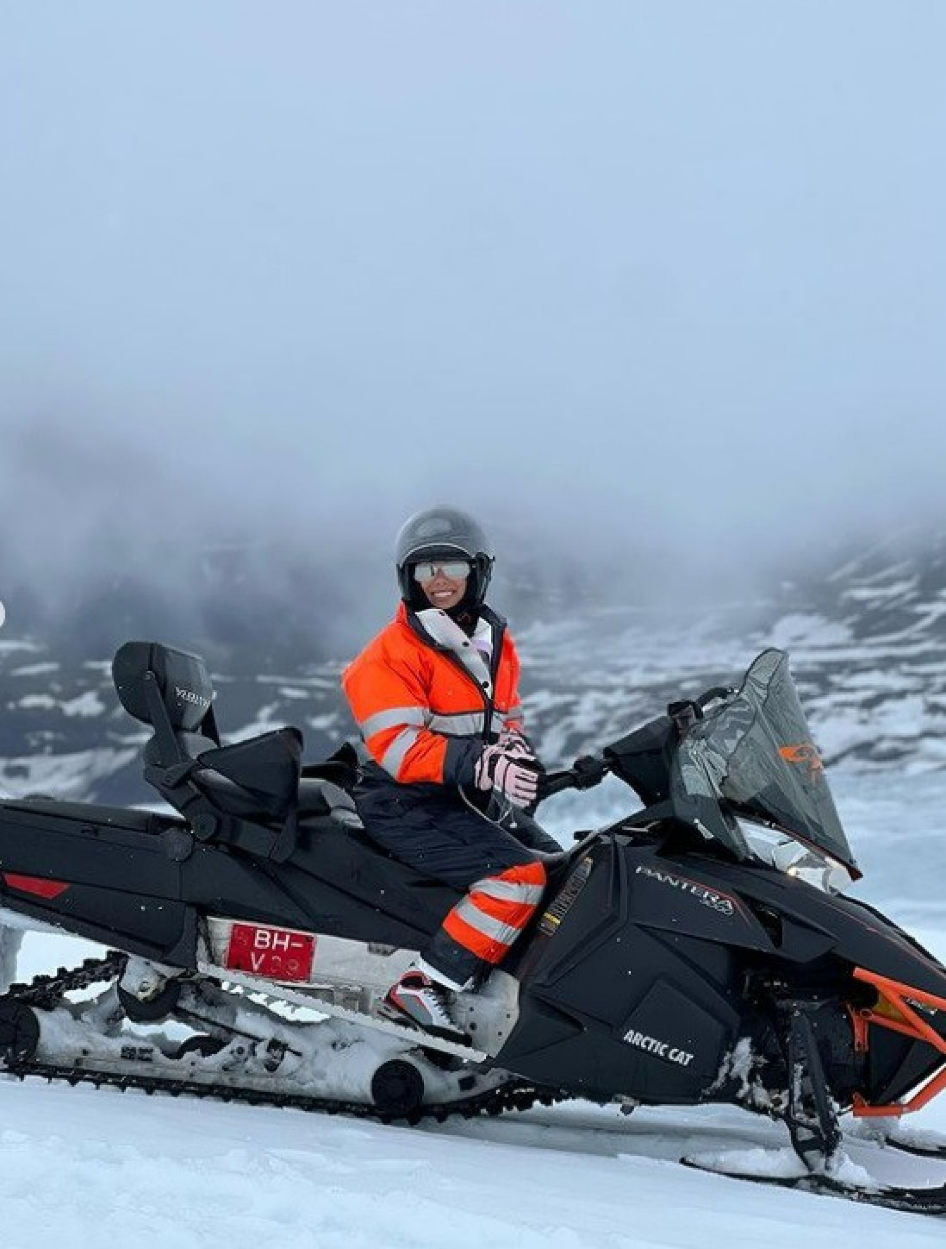 Anitta curte as férias na Islândia - Reprodução do Instagram