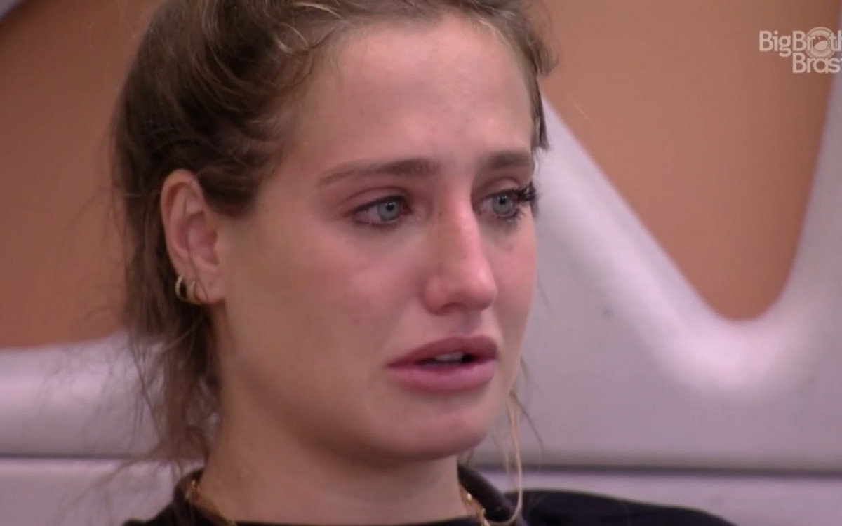 Bruna Griphao desabafa com sisters: 'Eu não estou bem'