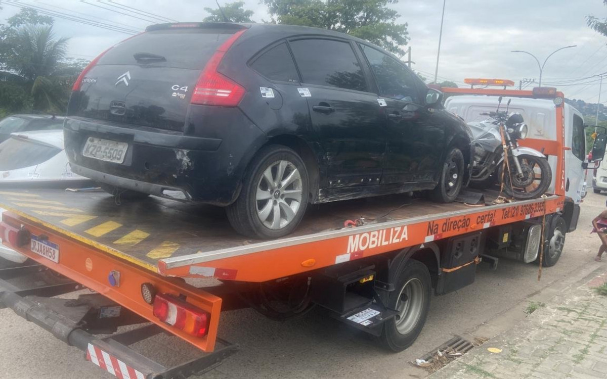 Operação aconteceu na manhã desta sexta-feira