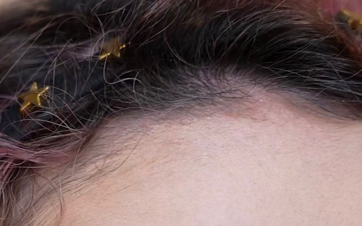 Karen Bachini grava v&iacute;deo de maquiagem de terror com rap de Z&eacute; Felipe