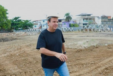 Paes visita obras do parque que vai homenagear Susana Naspolini