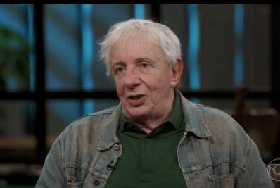 Marco Nanini cai no palco durante espetáculo e machuca o nariz: 'Sangrava profundamente'