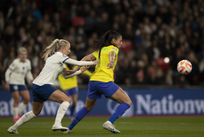 Exame detecta lesão, e Bia Zaneratto desfalca o Brasil no amistoso contra a Alemanha