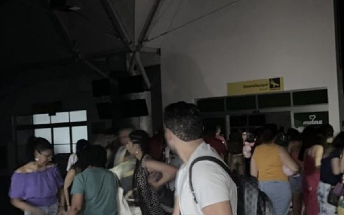 Temporal alaga parte do sagu&atilde;o e deixa sem luz Aeroporto de S&atilde;o Lu&iacute;s, dizem passageiros