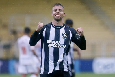 Ex-apoiador do Botafogo fica perto de acerto com clube da Série A
