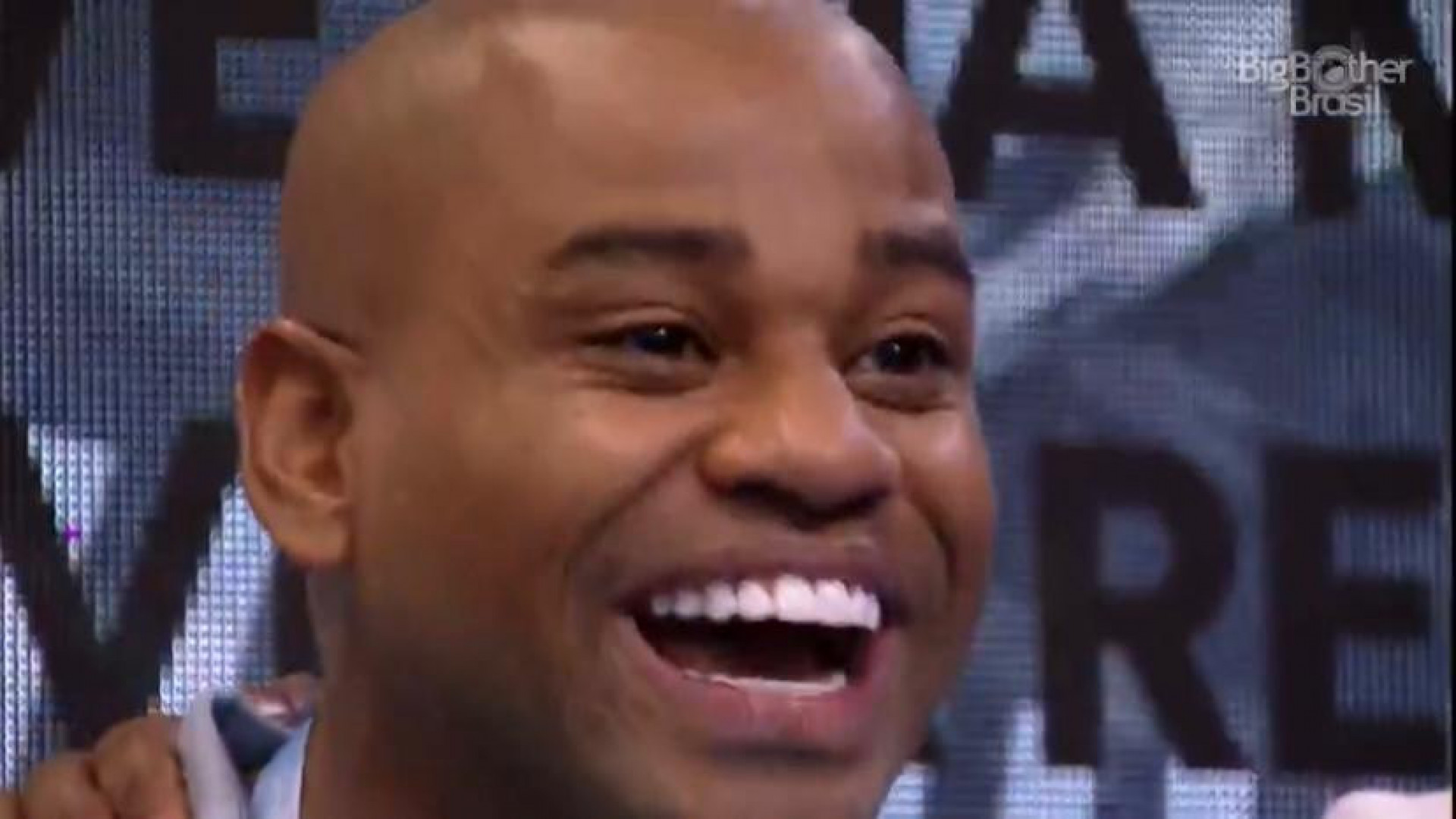 Rocco rouba a cena durante o Almoço do Anjo - Reprodução / TV Globo