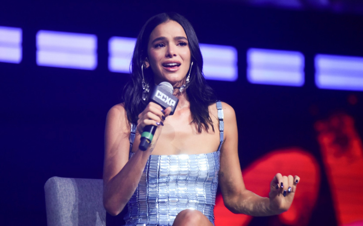 Bruna Marquezine - Leo Franco / Ag. News